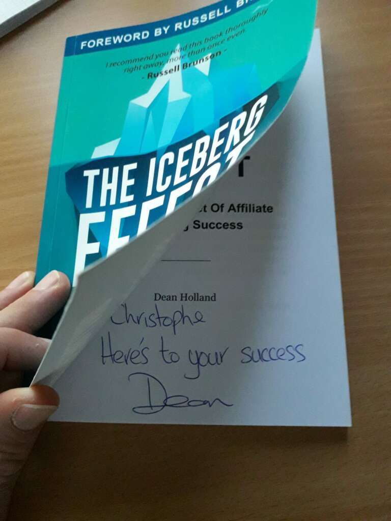 Dean Holland's dedicace